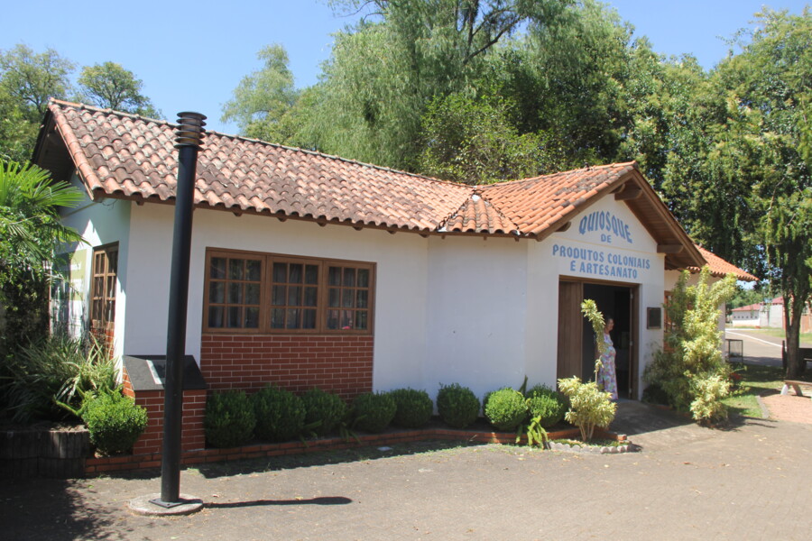 quiosque-de-artesanato-e-produtos-coloniais-centro